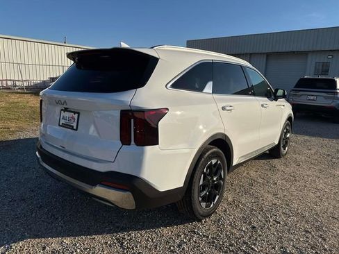 New 2026 Kia Sorento S w/ S Panoramic Sunroof Package FWD image 9
