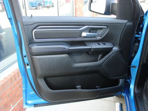 Used 2025 RAM 1500 Big Horn AWD/4WD image 10