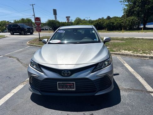 Used 2023 Toyota Camry LE AWD/4WD image 8