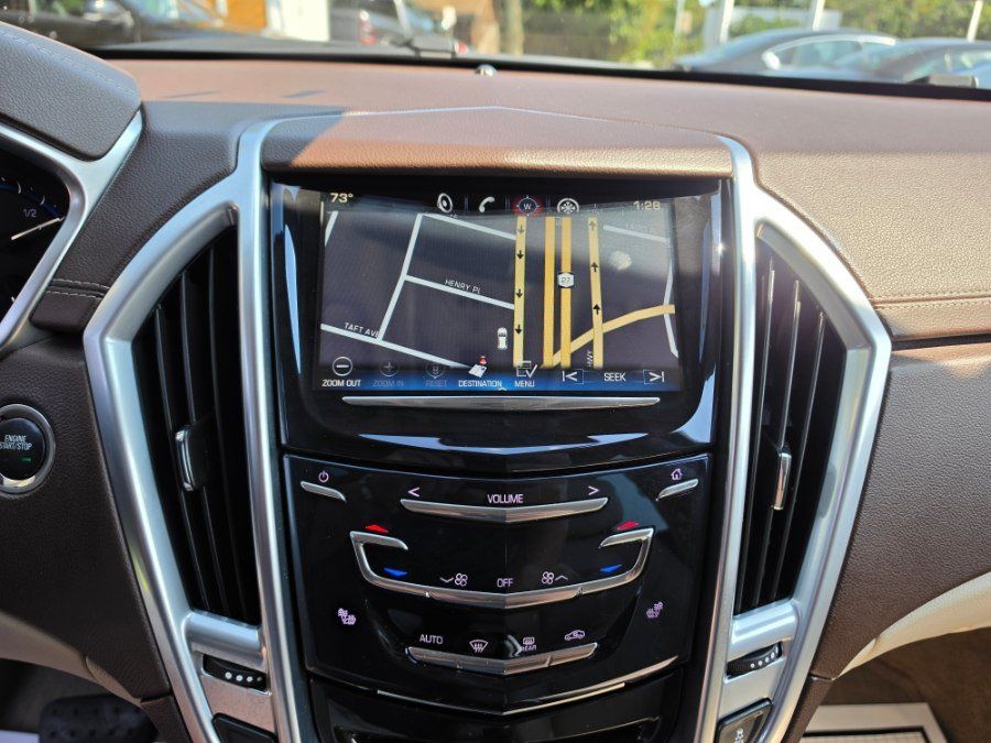 Used 2014 Cadillac SRX Luxury w/ Driver Awareness Package FWD image 18