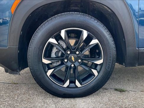 Used 2021 Chevrolet TrailBlazer LT w/ Convenience Package FWD image 31