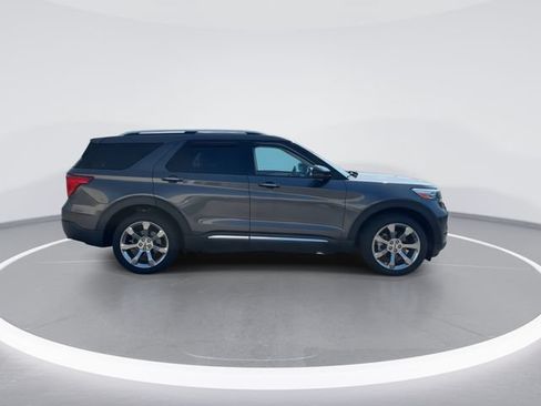 Used 2020 Ford Explorer Platinum w/ Premium Technology Package AWD/4WD image 8