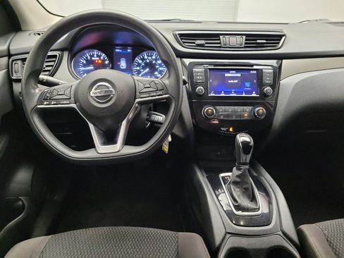 Used 2019 Nissan Rogue Sport S w/ Appearance Package FWD image 22