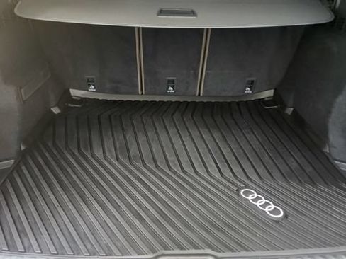 Used 2025 Audi Q5 Premium Plus w/ Premium Plus AWD/4WD image 30
