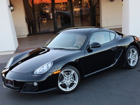 Used 2009 Porsche Cayman image 4
