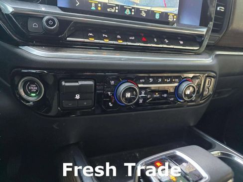 Used 2022 Chevrolet Silverado 1500 High Country w/ Z71 Off-Road Package image 15