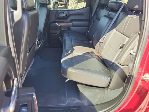 Used 2020 Chevrolet Silverado 1500 High Country w/ Technology Package AWD/4WD image 21