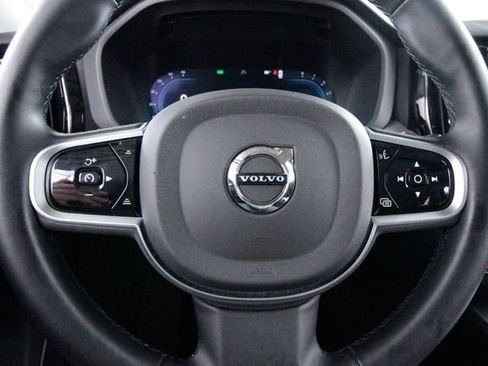 Certified 2025 Volvo XC60 B5 Plus w/ Climate Package AWD/4WD image 20