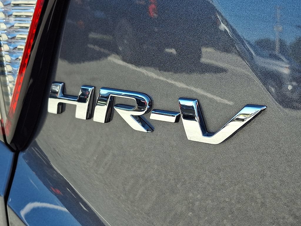 Used 2021 Honda HR-V Sport image 29