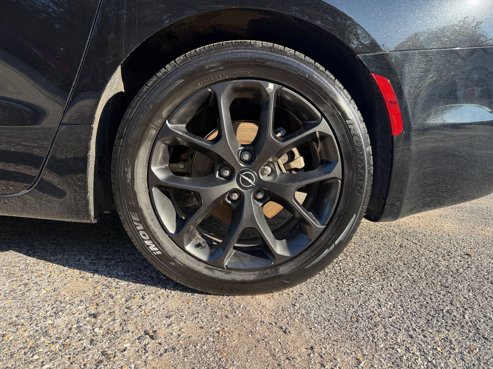 Used 2025 Chrysler Pacifica Limited FWD image 34