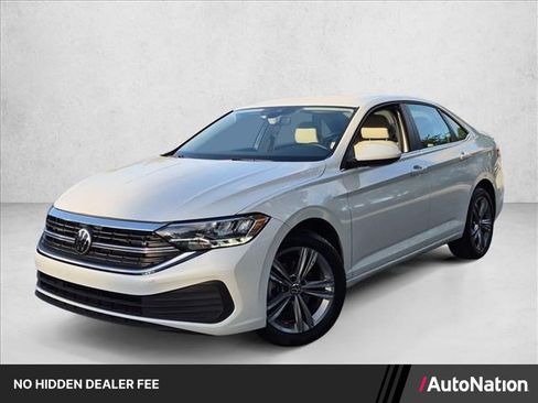 Used 2024 Volkswagen Jetta SE FWD image 1