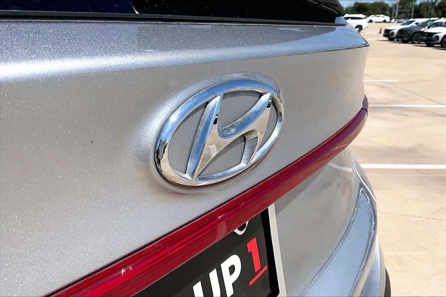 Used 2023 Hyundai Santa Fe SEL FWD image 31