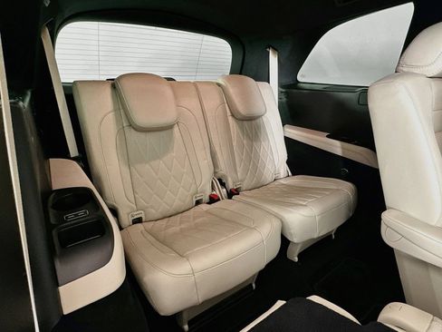 Certified 2024 Mercedes-Benz GLS 63 AMG 4MATIC image 28