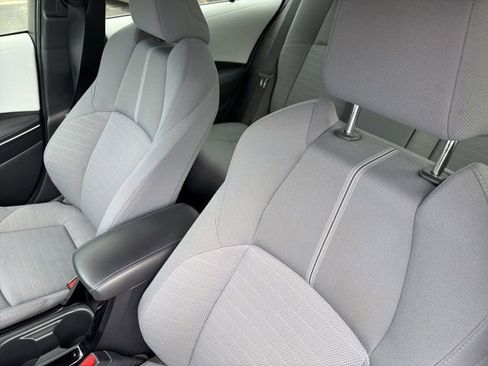 Used 2021 Toyota Corolla SE image 14