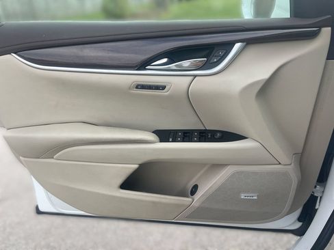 Used 2016 Cadillac XTS Luxury w/ Driver Awareness Package FWD image 23