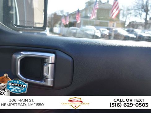Used 2023 Jeep Wrangler Sport image 22