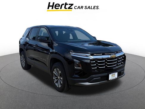 Used 2025 Chevrolet Equinox LT FWD image 1