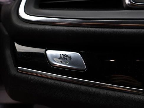 Used 2024 Buick Enclave Avenir w/ Avenir Technology Package AWD/4WD image 27