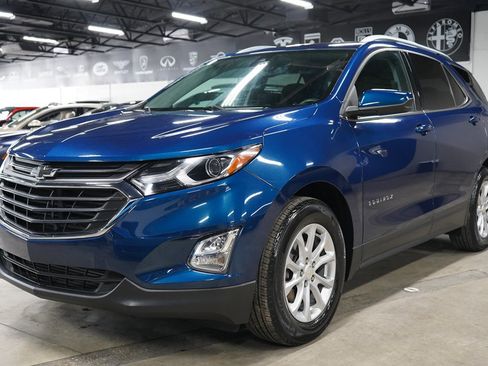 Used 2020 Chevrolet Equinox LT FWD image 1