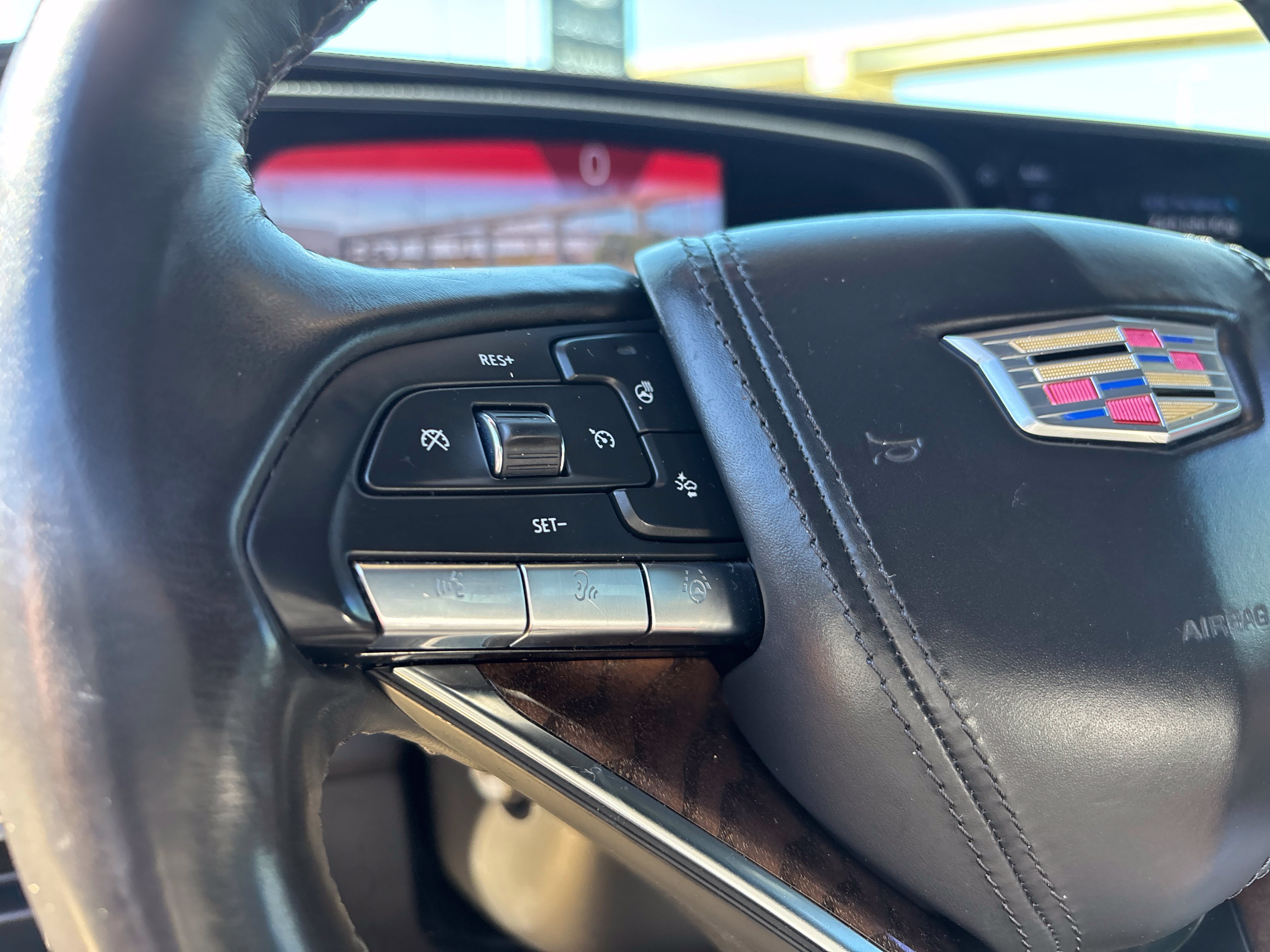 Used 2021 Cadillac Escalade Sport Platinum RWD image 27