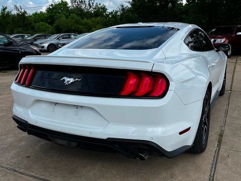 Used 2019 Ford Mustang Coupe w/ Equipment Group 101A RWD image 5