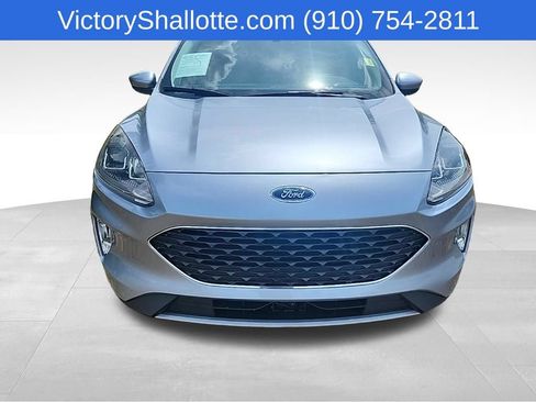 Used 2022 Ford Escape SEL w/ Technology Package FWD image 3