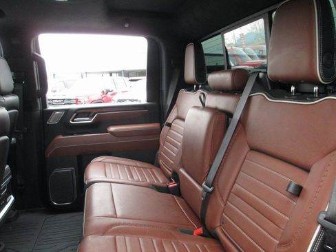 Used 2025 GMC Sierra 2500 Denali Ultimate image 23