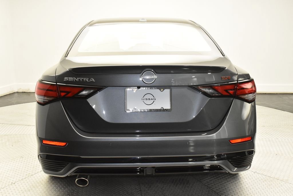 Used 2025 Nissan Sentra SR FWD image 6