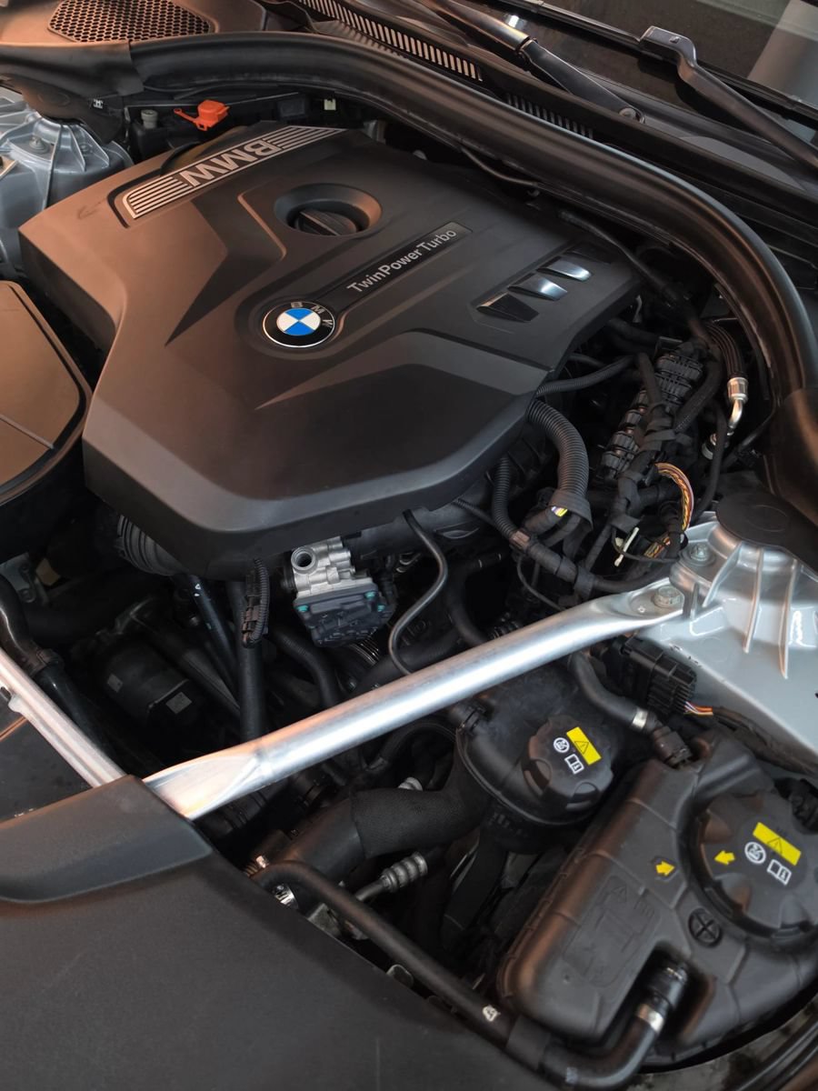 Used 2018 BMW 530i RWD image 25