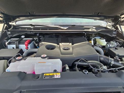 New 2026 Toyota Tundra Limited image 31