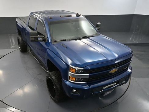 Used 2016 Chevrolet Silverado 2500 LT w/ LT Convenience Package image 52