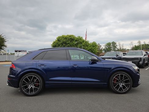 Used 2023 Audi SQ8 Prestige AWD/4WD image 2