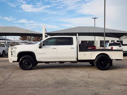 Used 2022 Chevrolet Silverado 3500 LTZ w/ LTZ Convenience Package image 4