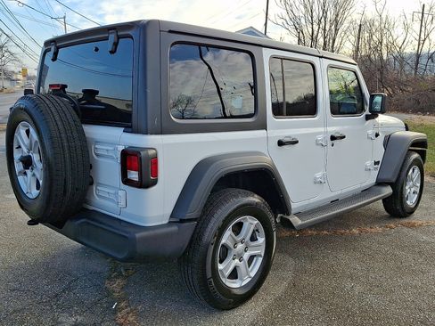 Used 2021 Jeep Wrangler Unlimited Sport S image 6