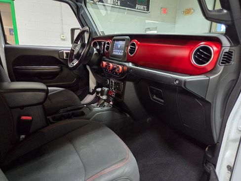 Used 2021 Jeep Gladiator Rubicon AWD/4WD image 27