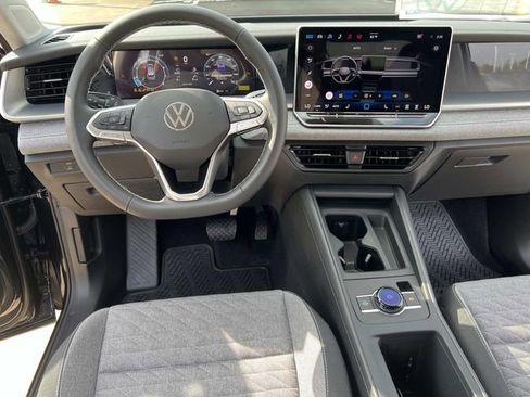 New 2026 Volkswagen Tiguan S FWD image 22