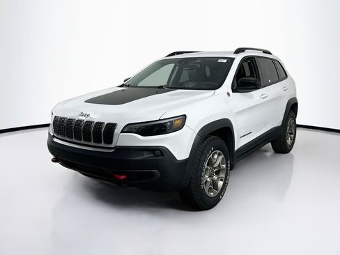 Used 2022 Jeep Cherokee Trailhawk AWD/4WD image 1