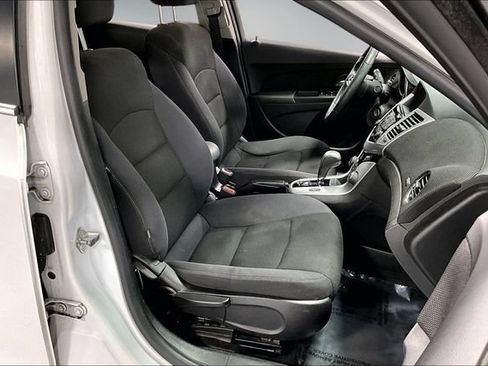 Used 2015 Chevrolet Cruze LT w/ Sun And Sound Package FWD image 25