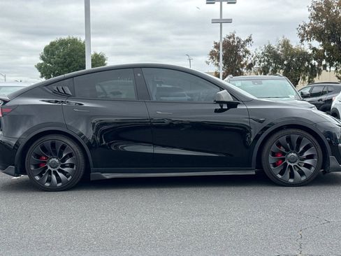 Used 2021 Tesla Model Y Performance AWD/4WD image 4