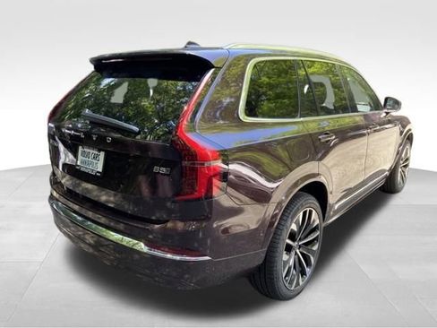 New 2026 Volvo XC90 B5 Plus image 7