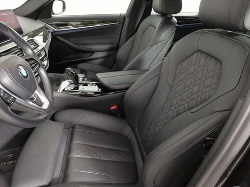 Used 2022 BMW 530i xDrive w/ Convenience Package AWD/4WD image 31