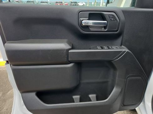New 2026 Chevrolet Silverado 1500 Custom Trail Boss w/ Dark Appearance Package AWD/4WD image 18