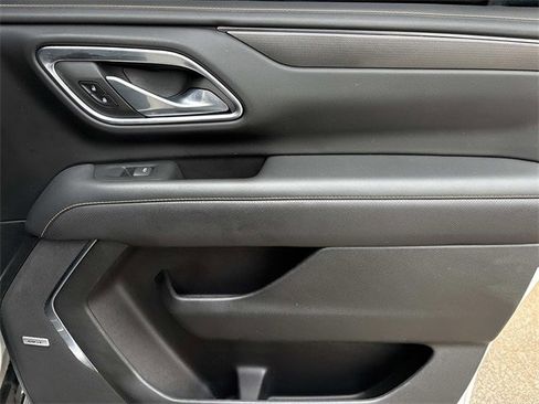 Used 2023 GMC Yukon XL AT4 w/ AT4 Premium Package image 22