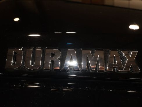 Used 2025 Chevrolet Silverado 1500 ZR2 w/ Technology Package image 38