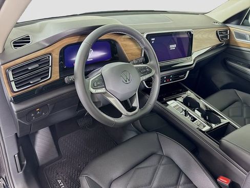 New 2026 Volkswagen Atlas SE AWD/4WD image 9
