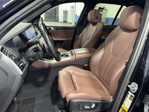 Used 2022 BMW X5 xDrive45e w/ M Sport Package image 15