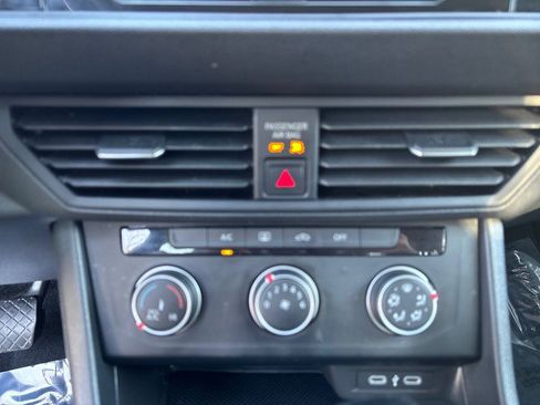 Used 2024 Volkswagen Jetta S image 18