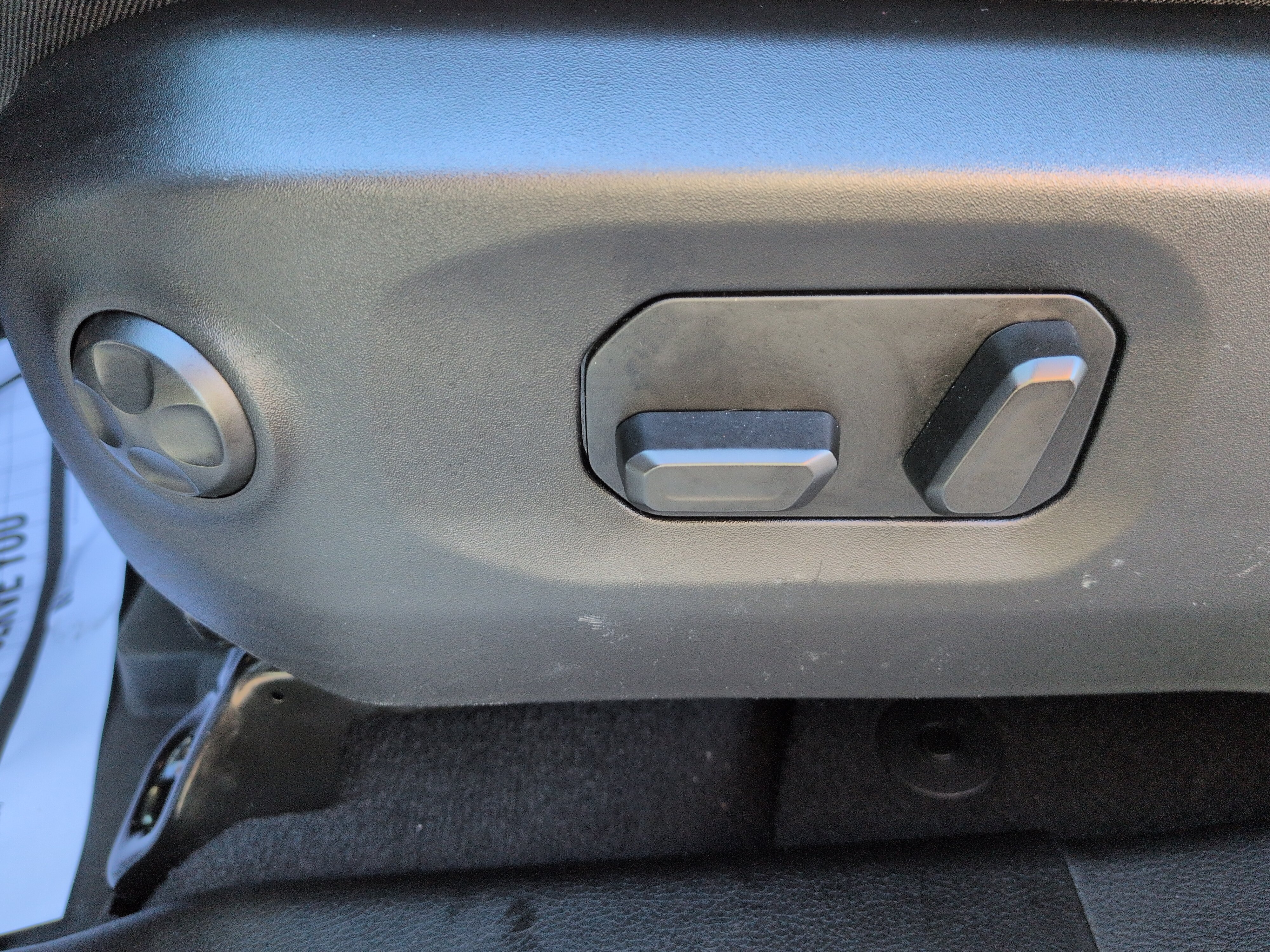 Used 2025 Jeep Gladiator Rubicon AWD/4WD image 29