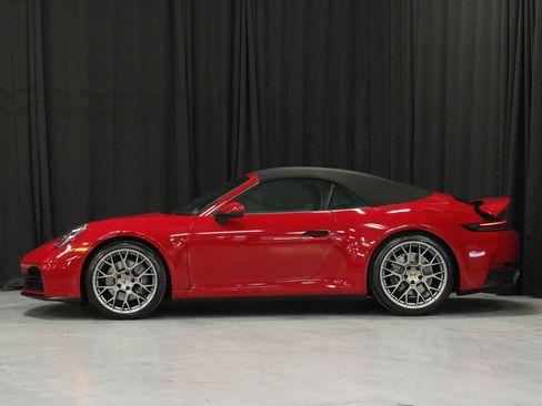 Certified 2025 Porsche 911 Carrera RWD image 2
