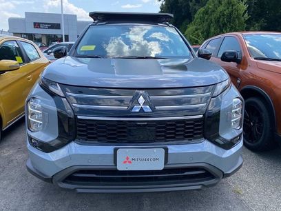 New 2025 Mitsubishi Outlander Trail Edition